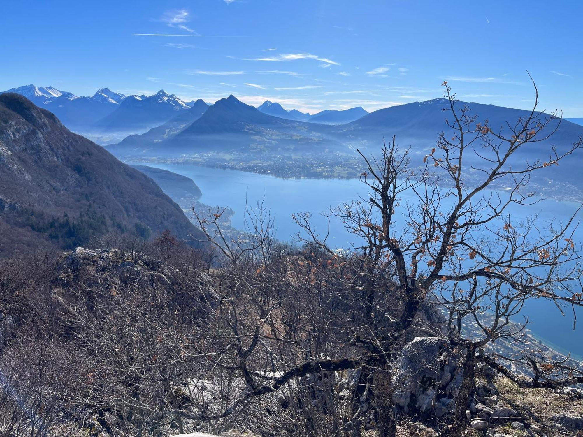 Entre Lac D'Annecy Et Montagnes, Golf Et Parapente A Pieds Talloires Exterior foto